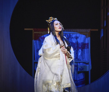 Madama Butterfly